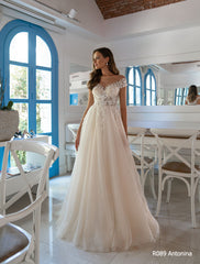 R089 Antonina (1).jpg