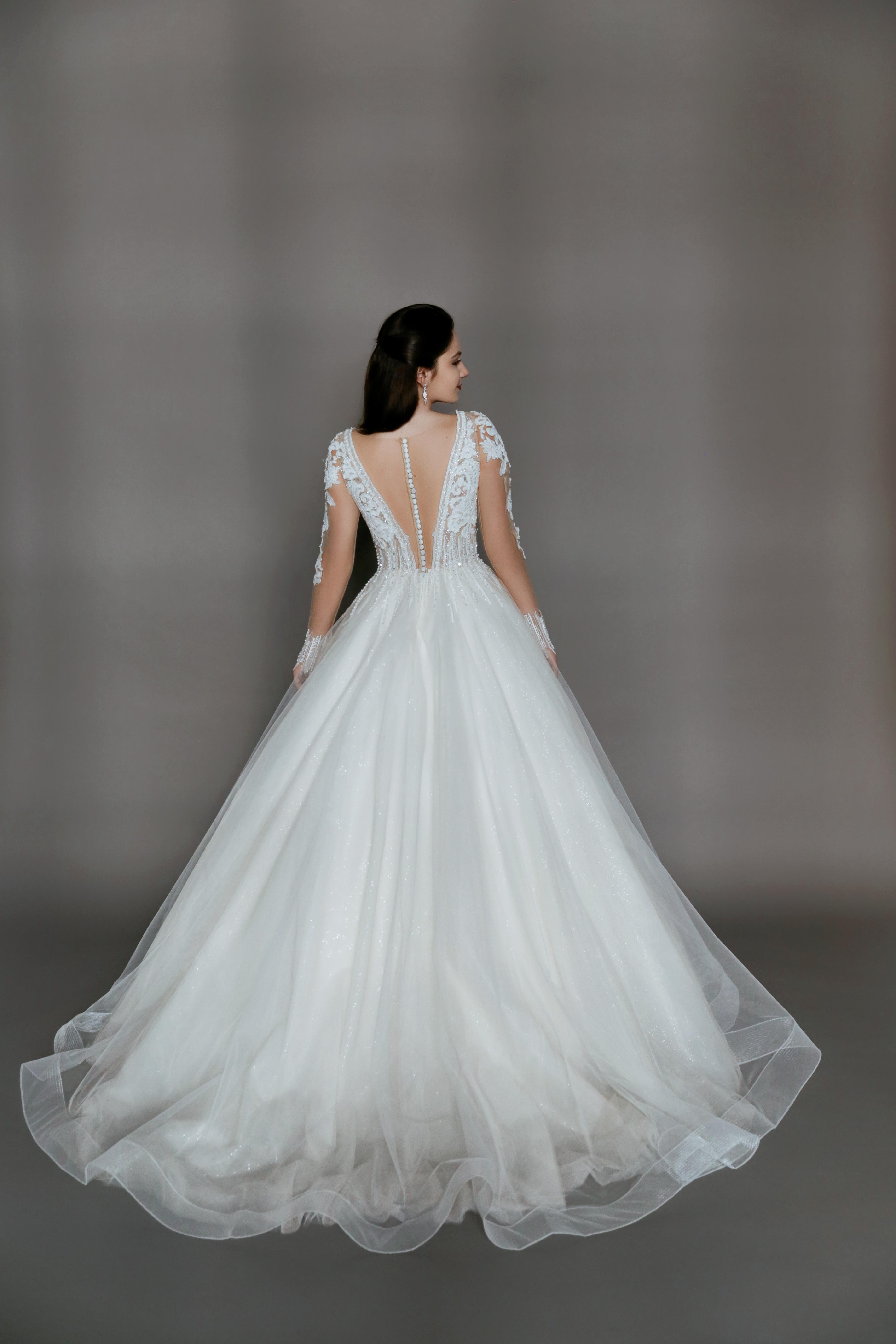 Dress 5-3 Delia_1.jpg